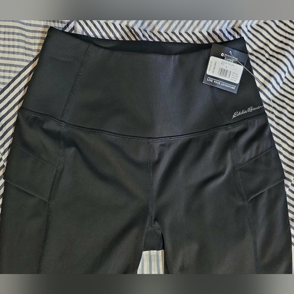 🚨Sale 🚨Eddie Bauer Guide Trek Capri